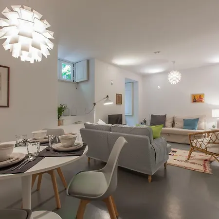 Apartment Renovated With Private Courtyard, By Timecooler